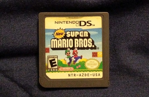 New super mario bros - super,